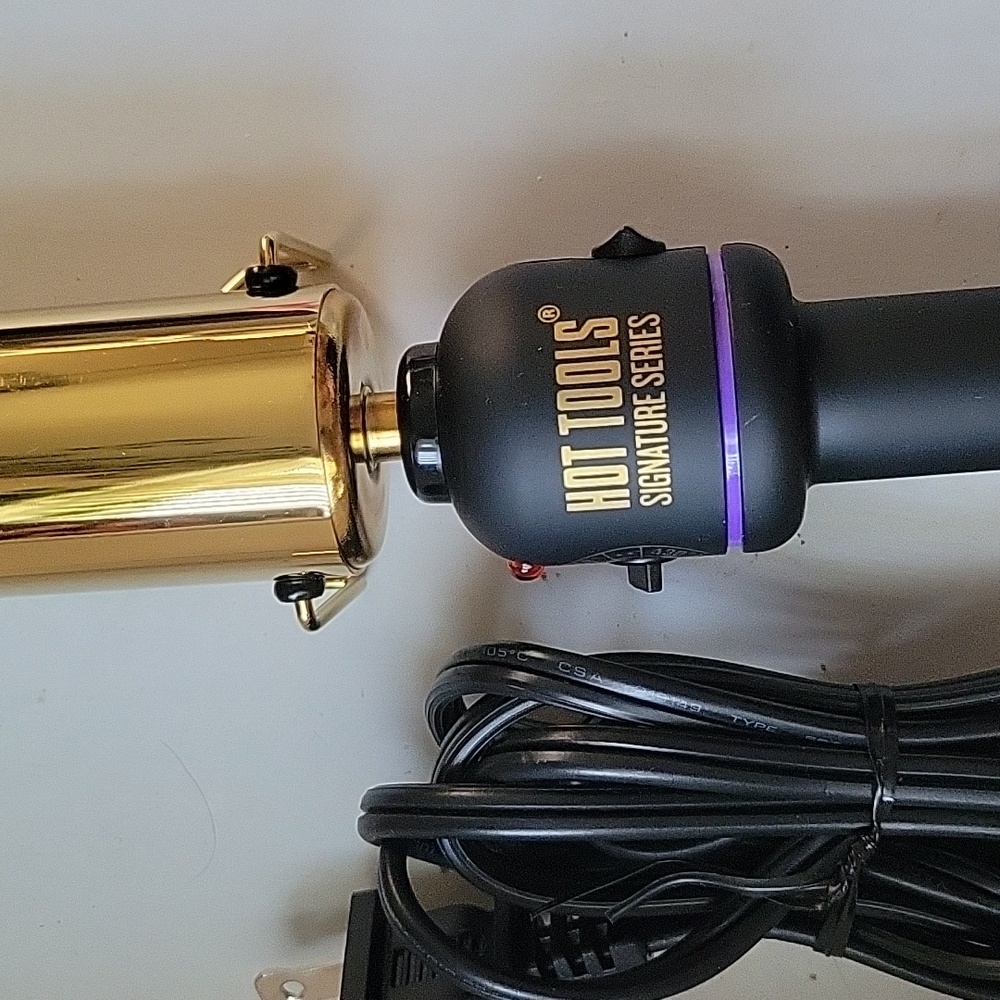 Hot Tools Signature Series Gold Curling Iron